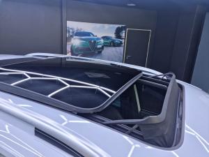 Volkswagen Tiguan 2.0TSI 4Motion Highline - Image 21