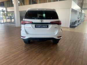 Toyota Fortuner 2.4GD-6 4x4 - Image 8