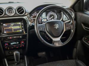 Suzuki Vitara 1.4T GLX auto - Image 12