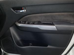 Suzuki Vitara 1.4T GLX auto - Image 27