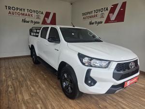 Toyota Hilux 2.4GD-6 double cab 4x4 Raider manual - Image 1