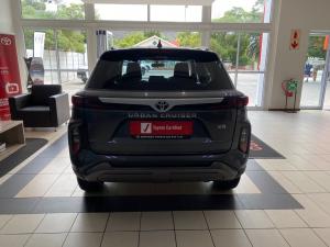 Toyota Urban Cruiser 1.5 XR manual - Image 5