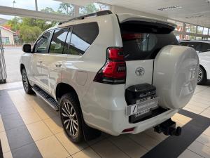 Toyota Land Cruiser Prado 2.8GD VX-L - Image 12