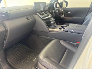 Toyota Land Cruiser 300 3.3D ZX - Image 7