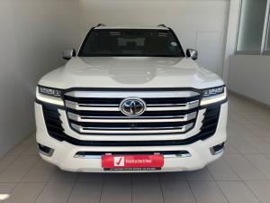 Toyota Land Cruiser 300 3.3D ZX - Image 4