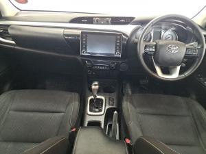 Toyota Hilux 2.8GD-6 double cab Raider auto - Image 6