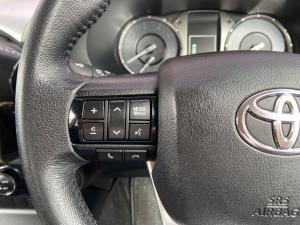 Toyota Hilux 2.8GD-6 double cab Raider auto - Image 9