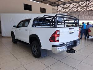 Toyota Hilux 2.8GD-6 double cab Raider auto - Image 12