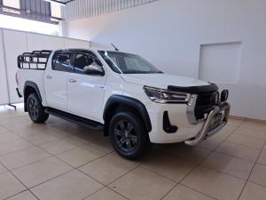 Toyota Hilux 2.8GD-6 double cab Raider auto - Image 1