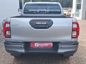 Toyota Hilux 2.8GD-6 double cab 4x4 Legend auto - Image 5