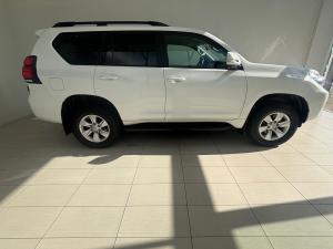 Toyota Land Cruiser Prado 2.8GD TX - Image 3