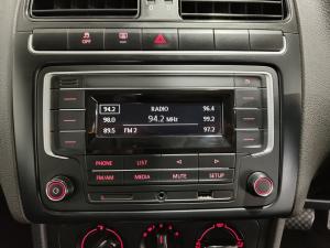 Volkswagen Polo Vivo hatch 1.6 Comfortline auto - Image 13