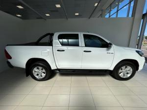 Toyota Hilux 2.4GD-6 double cab SRX auto - Image 3