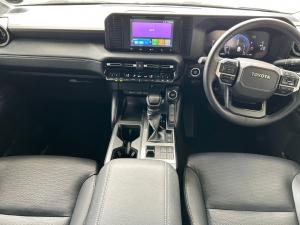 Toyota Land Cruiser Prado 2.8GD TX - Image 6