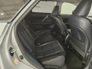 Lexus RX 350 EX - Image 16