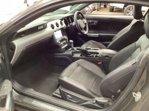 Ford Mustang 5.0 GT fastback auto - Image 7