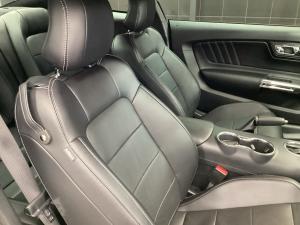 Ford Mustang 5.0 GT fastback auto - Image 16