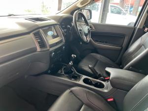 Ford Everest 2.2TDCi XLT - Image 7