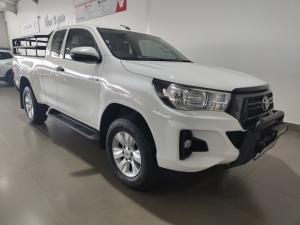 Toyota Hilux 2.4GD-6 Xtra cab SRX auto - Image 1