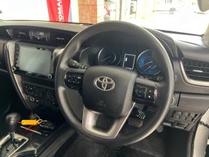Toyota Fortuner 2.4GD-6 4x4 - Image 8