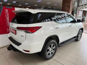 Toyota Fortuner 2.4GD-6 4x4 - Image 2