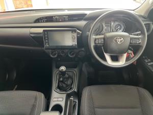 Toyota Hilux 2.4GD-6 Xtra cab Raider manual - Image 6