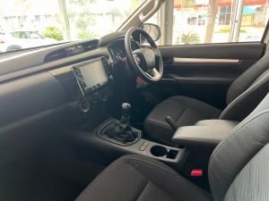 Toyota Hilux 2.4GD-6 Xtra cab Raider manual - Image 7