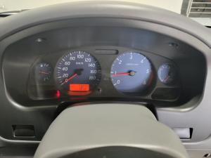 Nissan NP300 Hardbody 2.5TDi double cab Hi-rider - Image 9
