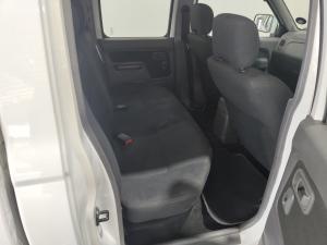 Nissan NP300 Hardbody 2.5TDi double cab Hi-rider - Image 12