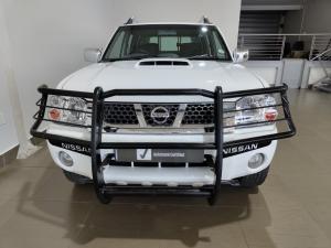 Nissan NP300 Hardbody 2.5TDi double cab Hi-rider - Image 4