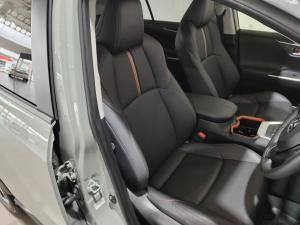 Toyota RAV4 2.5 Hybrid GX-R E-Four - Image 16