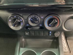 Toyota Hilux 2.4GD-6 Xtra cab Raider auto - Image 14
