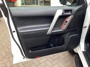 Toyota Land Cruiser Prado 3.0DT VX - Image 25