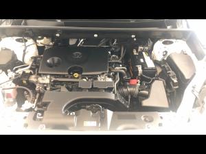 Toyota RAV4 2.0 VX - Image 14