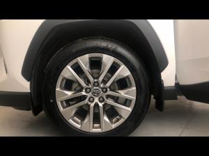 Toyota RAV4 2.0 VX - Image 18