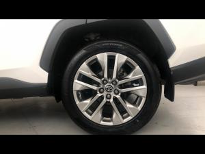 Toyota RAV4 2.0 VX - Image 19