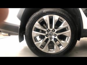 Toyota RAV4 2.0 VX - Image 20