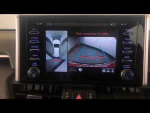 Toyota RAV4 2.0 VX - Image 32