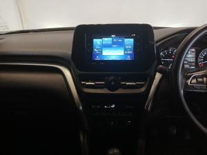 Toyota Urban Cruiser 1.5 XR manual - Image 14