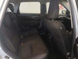 Toyota Urban Cruiser 1.5 XR manual - Image 17