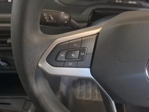 Volkswagen Polo 1.6 Tiptronic - Image 9