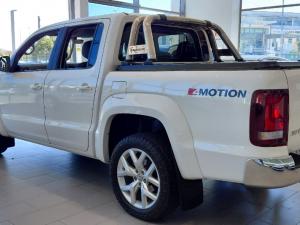 Volkswagen Amarok 3.0TDi H-LINE 190KW 4MOT automatic D/C - Image 6