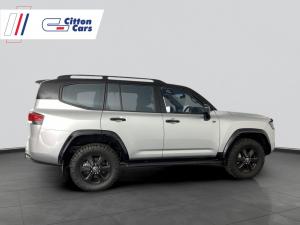 Toyota Landcruiser 300 V6 3.3D GX-R - Image 4