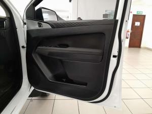 Volkswagen Amarok 2.0BITDI 154KW 4MOT Life automatic D/C - Image 14