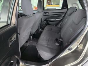 Suzuki Swift 1.2 GL - Image 12