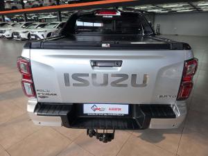 Isuzu D-MAX 3.0 Ddi V-CROSS HR automatic D/C - Image 7