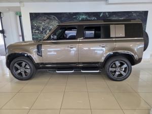 Land Rover Defender 110 D240 SE - Image 2