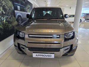 Land Rover Defender 110 D240 SE - Image 4