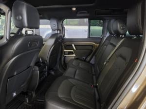 Land Rover Defender 110 D240 SE - Image 8
