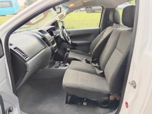 Ford Ranger 2.2TDCi (aircon) - Image 9